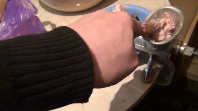 Электромясорубка своими руками из дрели и ручной мясорубки смотреть онлайн