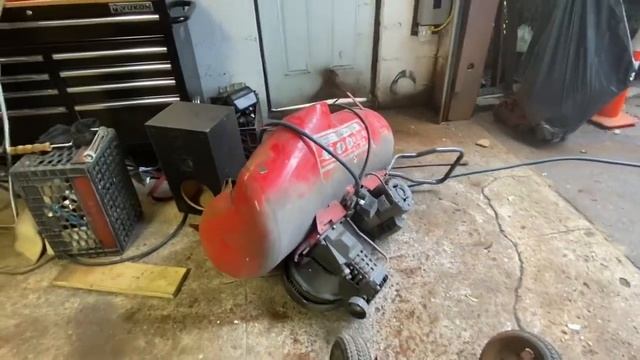 *AIR COMPRESSOR WARNING* смотреть онлайн