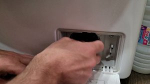 Сливной фильтр стиральной машины LG, чистка
