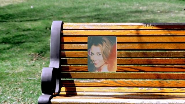 F r. David - Words Don't Come Easy смотреть онлайн