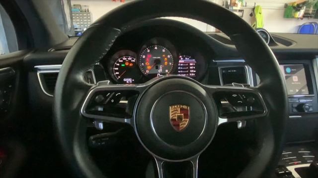 Mr12Volt Carplay REVIEW - PCM3.1 - Porsche Macan 2015 смотреть онлайн