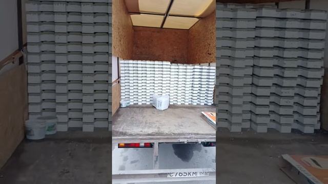 Работаем не покладая рук... #термопанелиотпроизводителя #панелидляутепления #ОООФасадныеСистемы смотреть онлайн