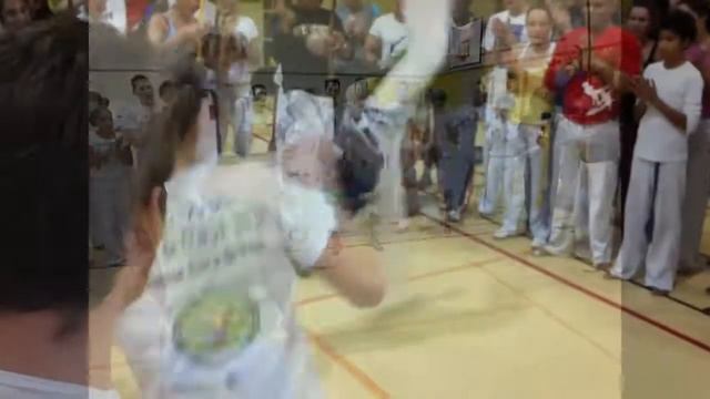2011 - Mirta Capoeira - Stage de Capoeira (Paris, France) смотреть онлайн