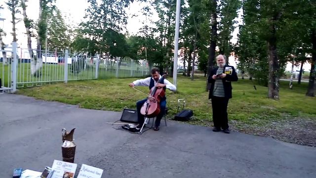Иркутский виолончелист. Я забыл его имя) просто а телефоне нашёл видео смотреть онлайн