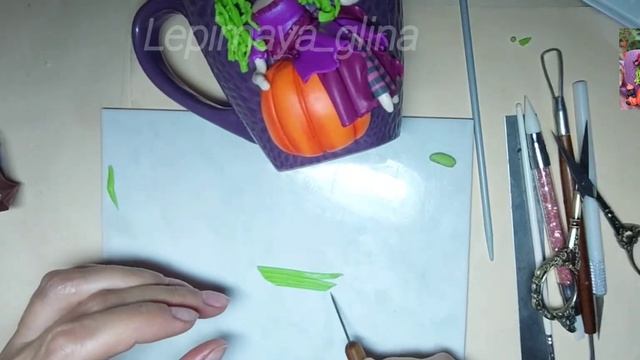 DIY HALLOWEEN- МК ВЕДЬМОЧКА С КОТИКОМ НА ТЫКВЕ смотреть онлайн