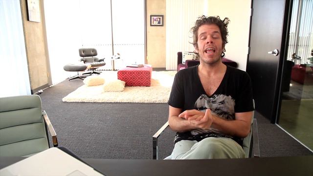 Kristen Stewart Breaks Homes And Hearts! But... | Perez Hilton смотреть онлайн