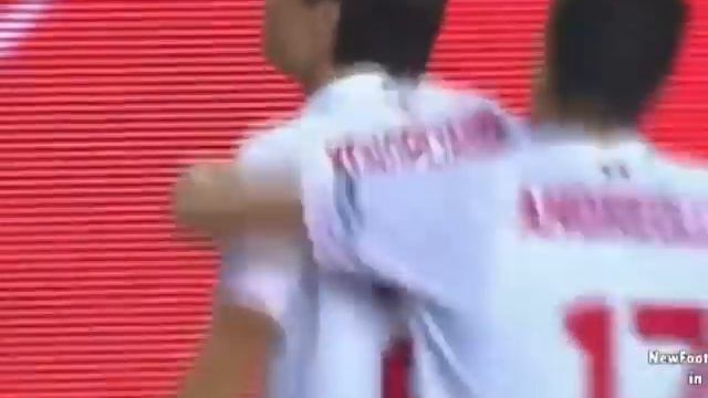 Фантастический гол Коноплянки за Севилью! Севилья - Райо Вальекано. Goal Konoplyanka for Sevilla! смотреть онлайн