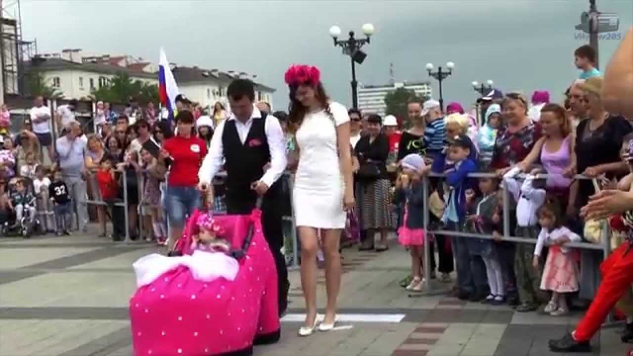 Парад колясок в Новороссийске 2015 короткая версия / Festival parade of carriages смотреть онлайн