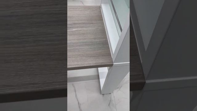 Маникюрный стол Matrix смотреть онлайн