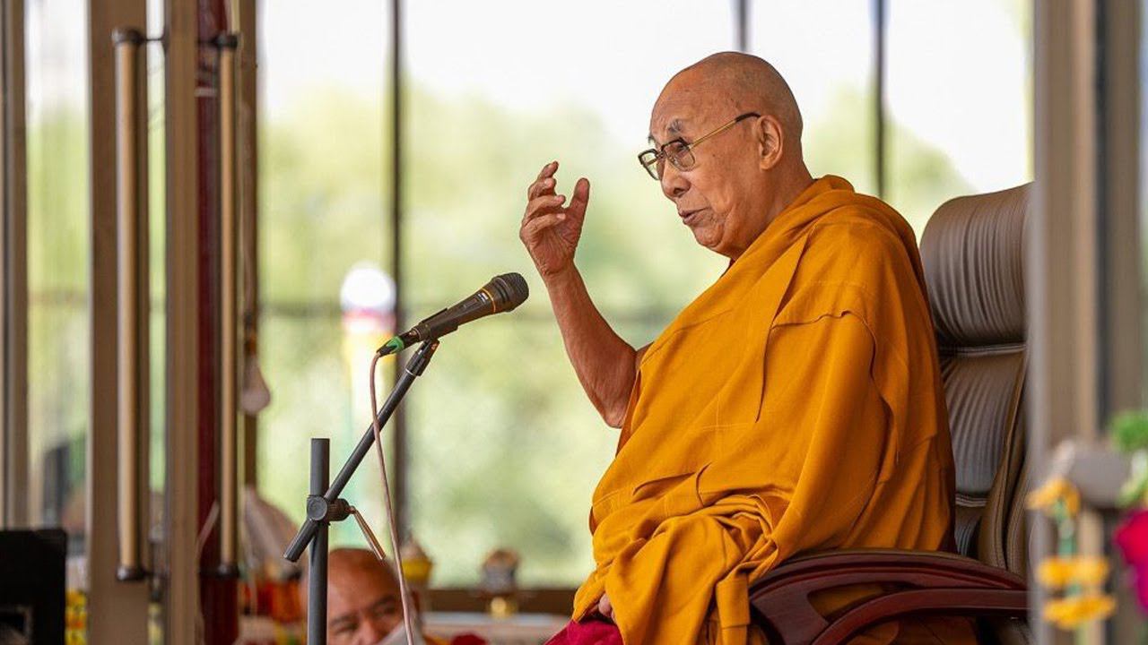 Далай-лама. Церемония открытия колледжа Кхамгар Друк Дхармакара смотреть онлайн