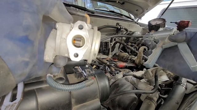 2000-2006 toyota tundra Secondary Air Injection Check Valve replacement смотреть онлайн