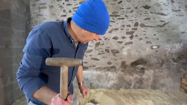 Confusing Electrics and Moving Stuff to Find The Drain смотреть онлайн