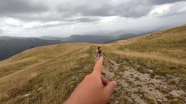 Роман-Кош. ИСТЕРИКА И ПОДЪЕМ НА ВЫСОТУ 1545 МЕТРОВ. САМАЯ ВЫСОКАЯ ГОРА КРЫМА (3 часть).