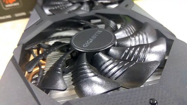 RTX 2060 Windforce Oc GIGABYTE 6GB GDDR6 192 Bit WINDFORCE 2X Cooling