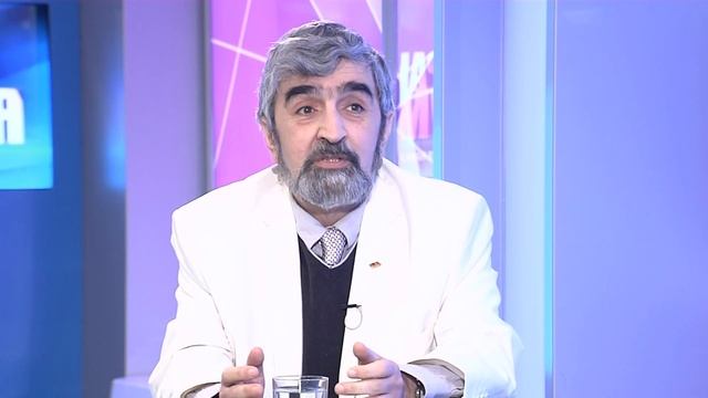 На грани безумия. Искусственное - часть естественного. смотреть онлайн