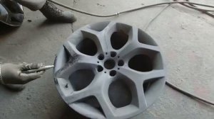 Порошковая покраска  литых дисков. Как это сделано.