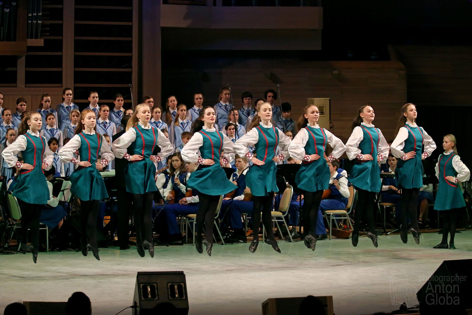 Ирландский танец «ПРОГУЛКА ПО КАМНЯМ», Анс. Локтева. Irish dance "WALK ON THE STONES", Loktev Ens. смотреть онлайн