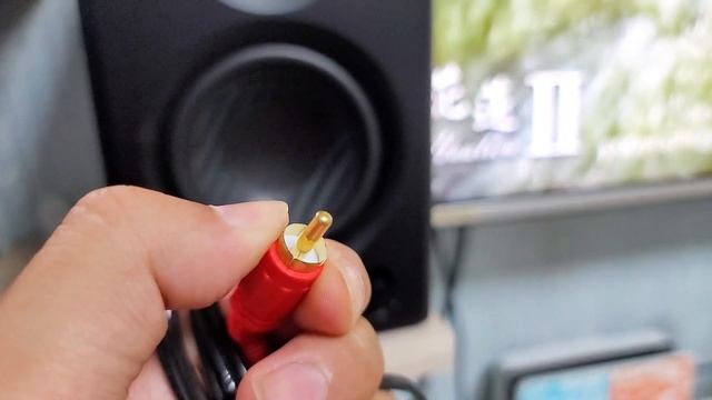 最后还是买了根线；漫步者MR4装到电视 смотреть онлайн