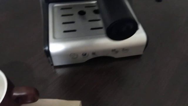 Рожковая кофеварка Сатурн, стоит ли покупать, есть ли пенка? смотреть онлайн