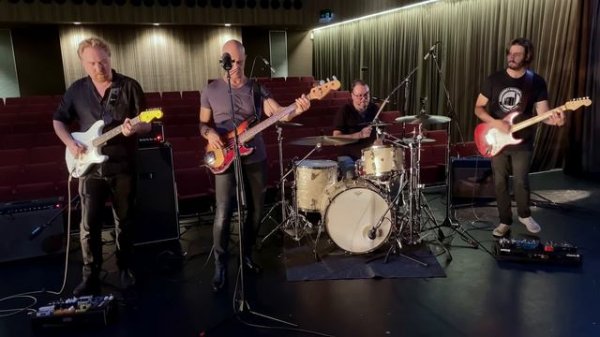 DIRE STRAITS - Sultans Of Swing (Cover by The HSCC)