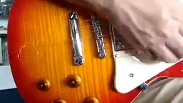 Epiphone Les Paul смотреть онлайн