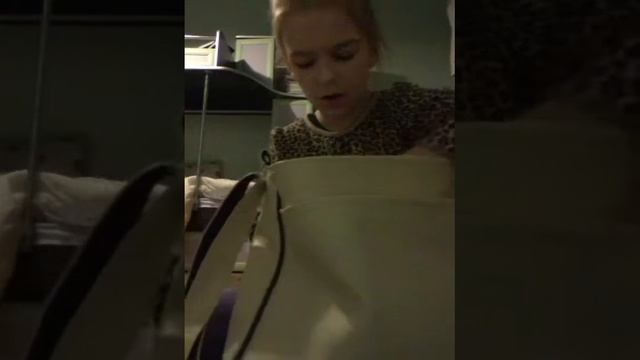 Что лежит в моей сумке с которой я хожу на танцы)))))))) смотреть онлайн