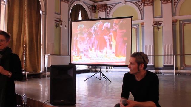 Проєкт SUPER NATURE художників- перформерів з Великобританії Robbie Coleman та Jo Hodges. смотреть онлайн