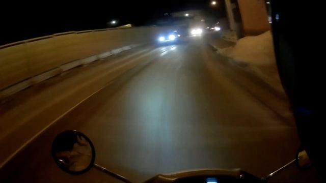 По льду на скутере смотреть онлайн