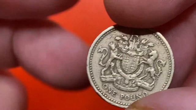 1983 ONE POUND COIN Unbelievable Value Hiding In Your Change Jar? смотреть онлайн