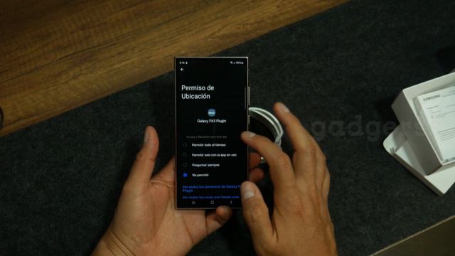 Unboxing del Samsung Galaxy Fit3 en español смотреть онлайн