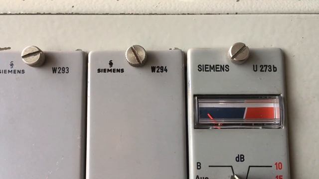 *** SIEMENS SITRAL *** From 1959/ 1960 - The First Siemens Lunchbox Ever Made That’s What I Think☀️