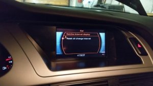 Сброс масляного интервала ОТДЕЛЬНО от сервиса на Audi a4 b8