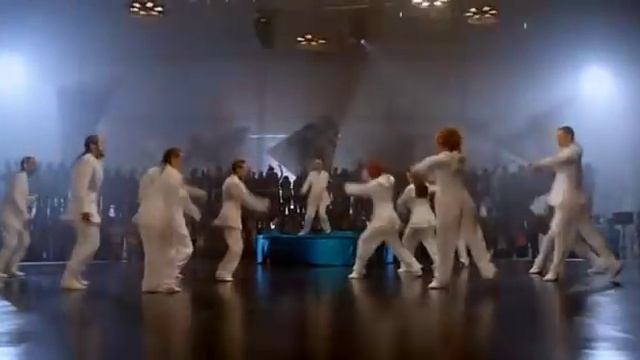 StreetDance 3D - COREO FINAL.rmvb смотреть онлайн