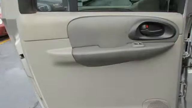 2004 Chevrolet TrailBlazer 4dr 4WD EXT LT V8 loaded!! (Downers Grove , Illinois) смотреть онлайн