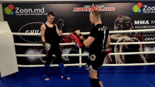 Quick rounds | Muay Thai &K1 Pad work #1| After sparring |Тайский бокс и К1 работа на лапах | смотреть онлайн