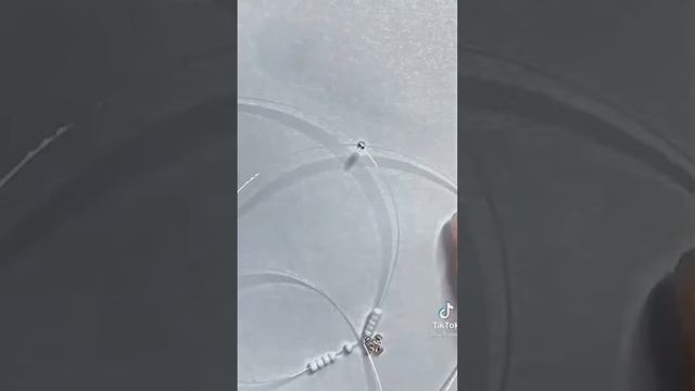 Красивое и лёгкое кольцо из бисера! #эстэтика #бисероплетение #бисер #бисерныеукрашения смотреть онлайн