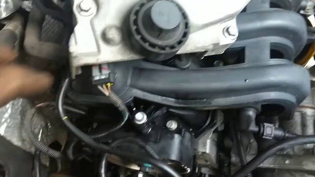 Troca da correia dentada Renault Sandero 1.0 16v 2014 смотреть онлайн