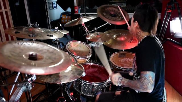 As I Lay Dying "Shaped by Fire" Drum Cam (Feat: @KevinCornwell, @doompod, @HermesShum) смотреть онлайн