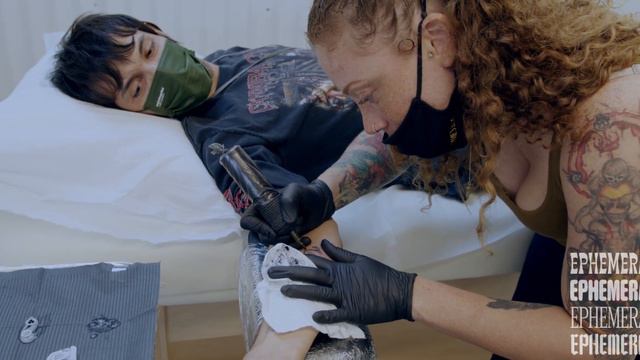 Your First Ephemeral Tattoo: What You Should Know смотреть онлайн