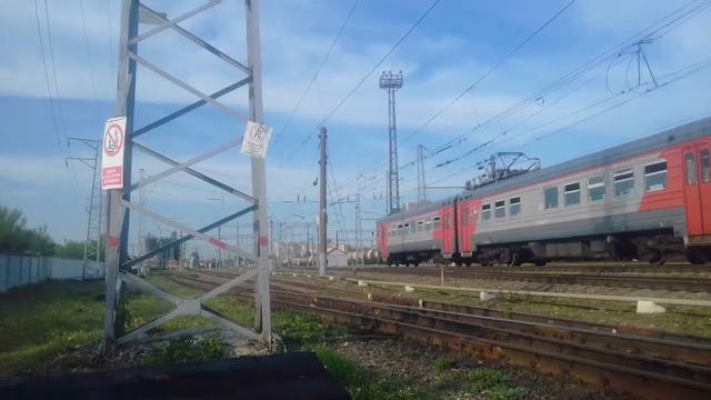 Они еще живут. Электропоезд ЭР9ПК-328 сообщением Рязань-2 - Ряжск смотреть онлайн