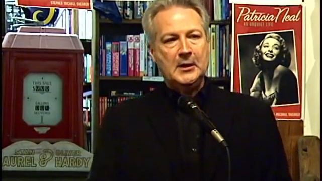 Patricia Neal & Stephen Michael Shearer at D.G. Wills Books, La Jolla, 2007: Part One смотреть онлайн
