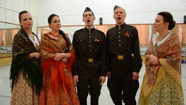 Шел солдат... смотреть онлайн