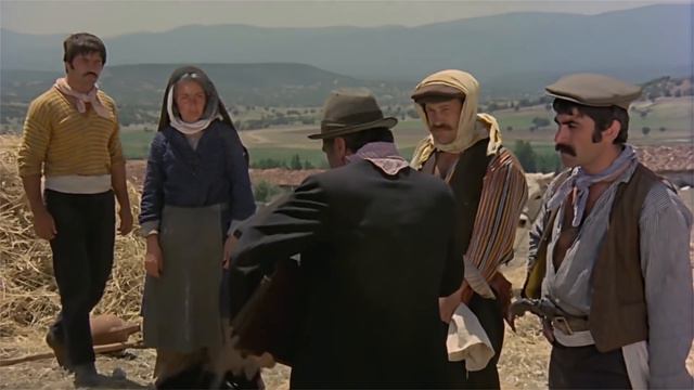 Toprak Ana | Fatma Girik Eski Türk Filmleri (Restorasyonlu)
