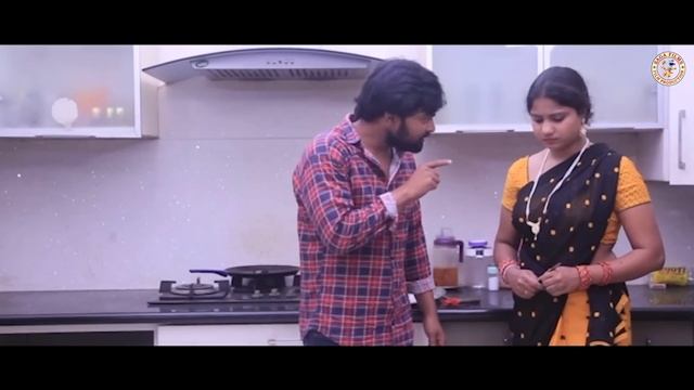 Mogudu Pellam O Friend || New Telugu Short Film 2022 || Molabanti Ramesh (Tiktok ) || Saga Films смотреть онлайн