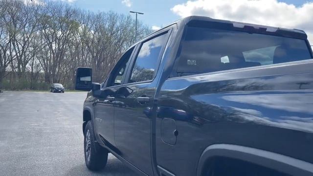 2024 Chevrolet Silverado_2500HD Ames, Boone, Story City, Marshaltown, Nevada Iowa 244690 смотреть онлайн