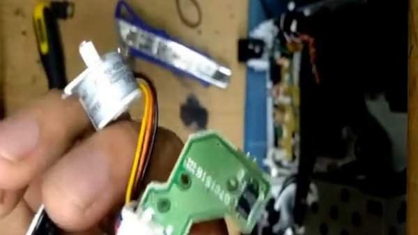 how to repair fix auto Iris error problem for Epson SB31 / S41 LCD projector