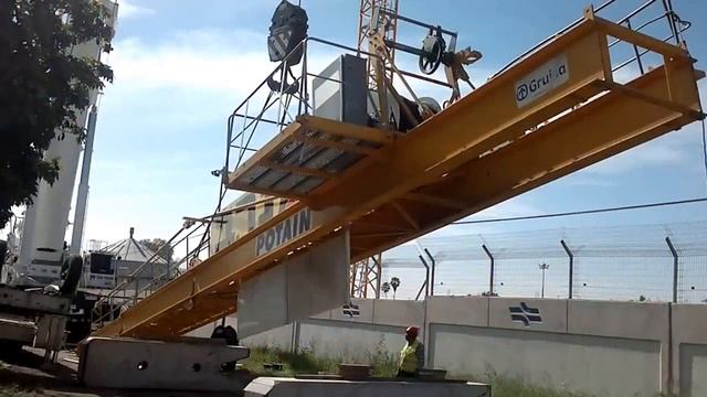 Liebherr LTM-1500_8.1. Avi cranes. Монтаж башенного крана. смотреть онлайн