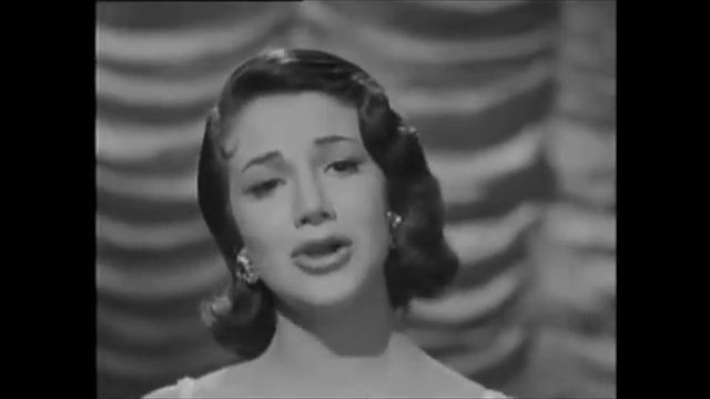 Ana luisa peluffo canta MIENTEN смотреть онлайн