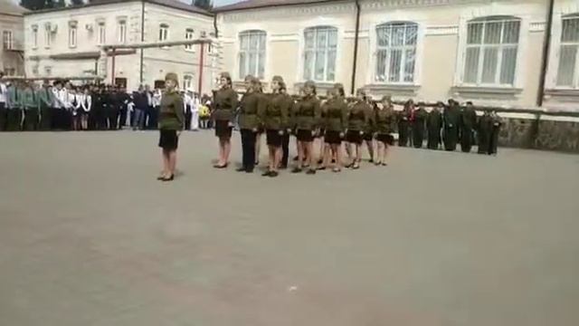 Гимназия №1. Смотр строя и песни. 9"А" смотреть онлайн