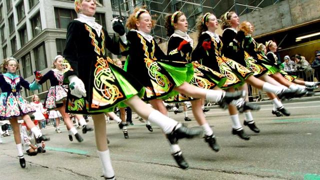 "Irish Jigs" (accordion EASY part 1) review смотреть онлайн